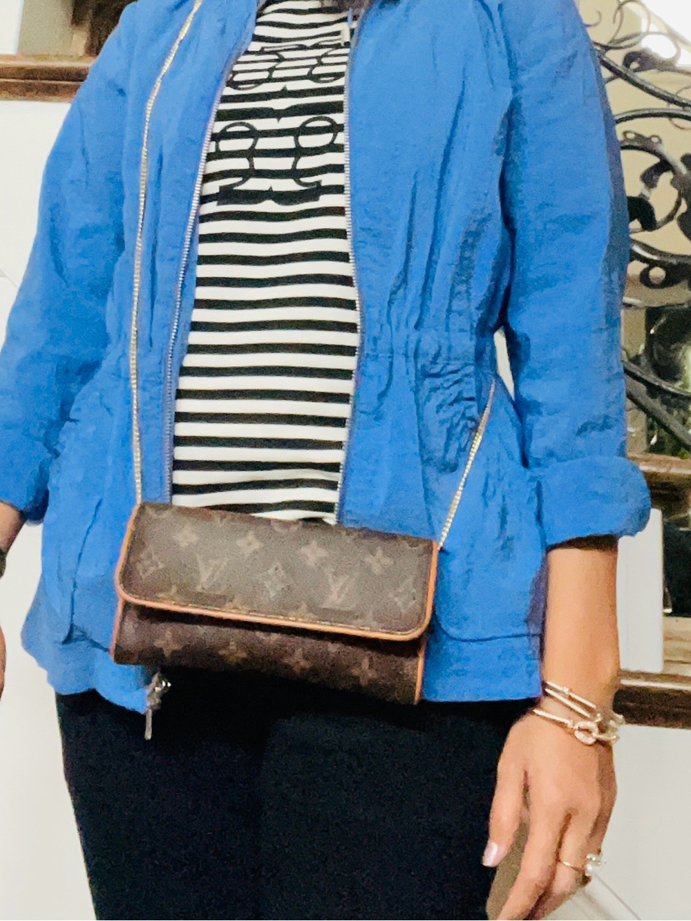 Louis Vuitton Pochette Twin PM - Picture 10 of 10